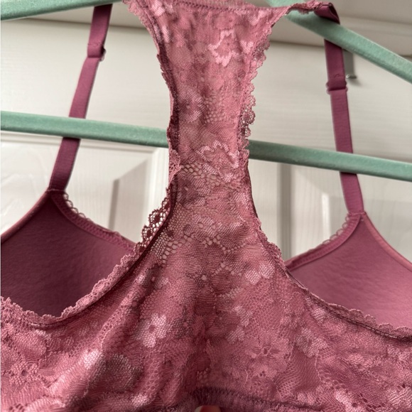 Victoria’s Secret Lace Racerback push up Bra - Picture 2 of 3
